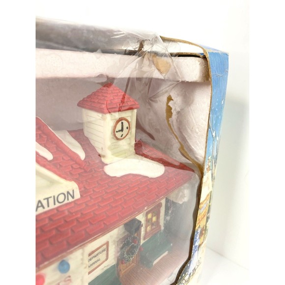 Holiday Living by Lowes Porcelain Lighted Railroad Station EUC, Christmas - Picture 4 of 16